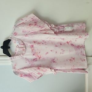 Nine West pink top